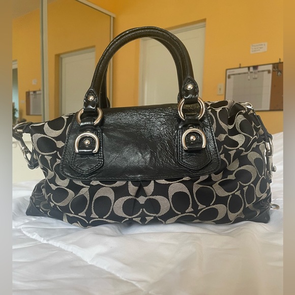Coach Black & Gray Shoulder Bag - Picture 2 of 7